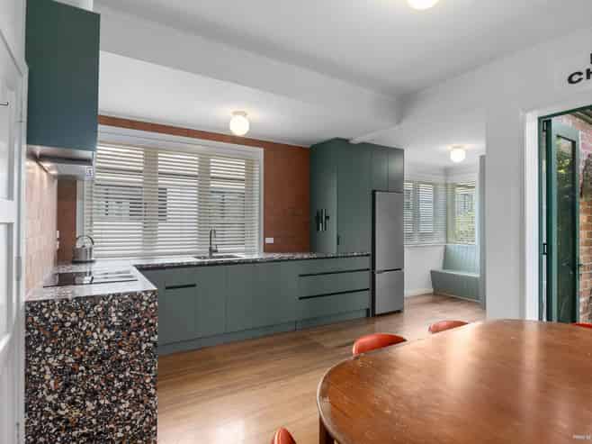 22 Roberton Road, Avondale