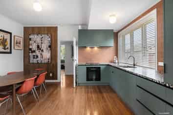 22 Roberton Road, Avondale