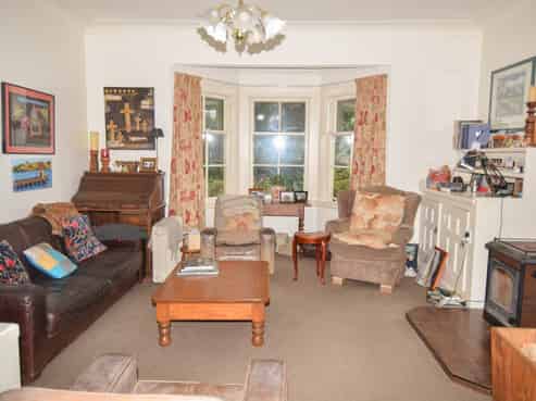 61 Louisa Street, Gladstone