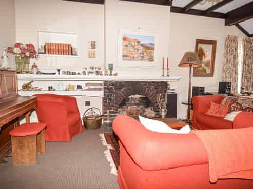 61 Louisa Street, Gladstone