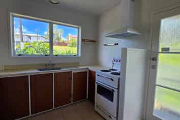 1/31 Von Danovich Rd, Te Atatu South