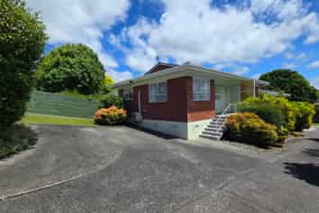 1/31 Von Danovich Rd, Te Atatu South