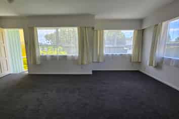 1/31 Von Danovich Rd, Te Atatu South