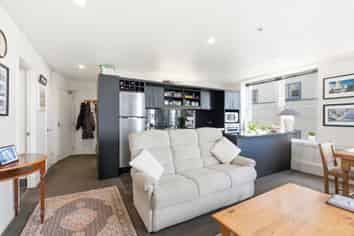 6E/123 Molesworth Street, Thorndon