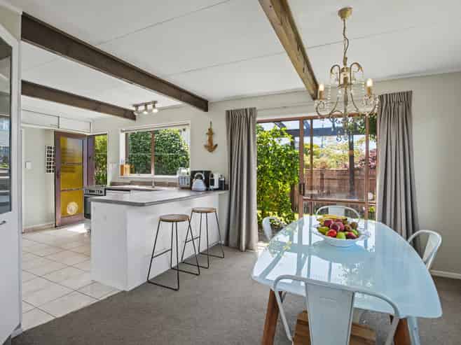 95B Eatwell Avenue, Paraparaumu Beach