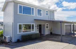 8A Sheridan Terrace, Johnsonville