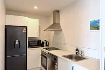 202/28B Eileen Newey Place, Henderson