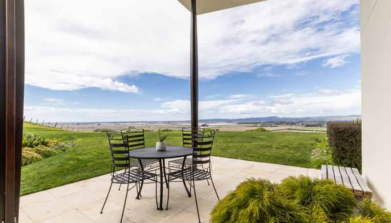 2538 State Highway 50, Roys Hill