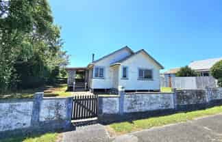 8 Hutchins Street, Waitara