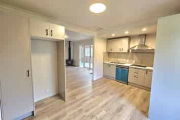 8 Hutchins Street, Waitara