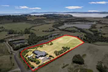 18 Kaipara Lake Road, South Head