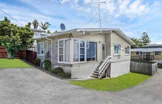 25 Levesque Street, Birkdale