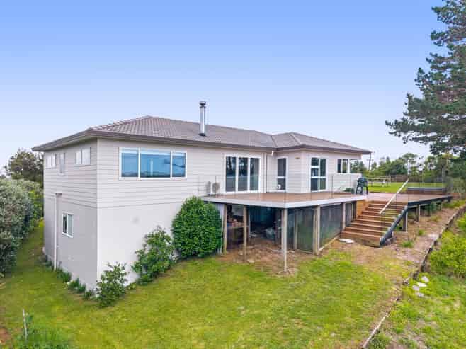 233 Whitehills Road, Waitoki