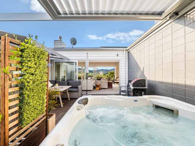 77 Falls Road, Warkworth