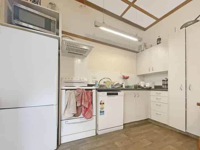 B/17 Hankey Street, Mount Cook