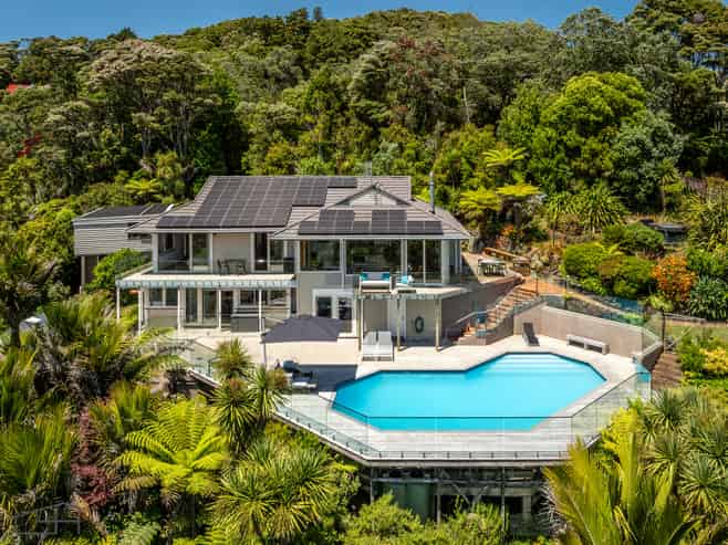 29 Kohu Road, Titirangi
