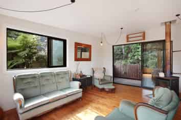 105 Laingholm Drive, Laingholm