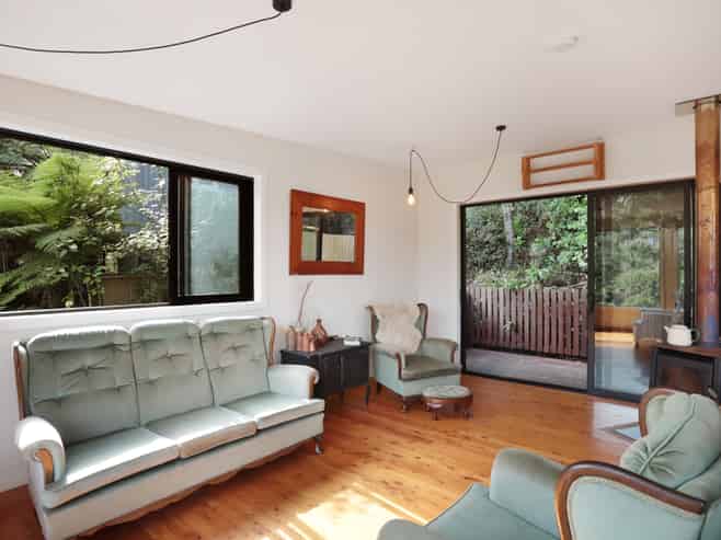 105 Laingholm Drive, Laingholm