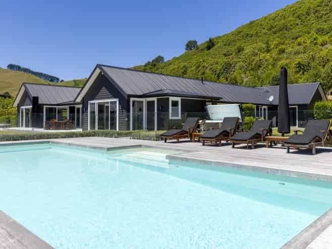 35 Locheagles Rise, Kinloch