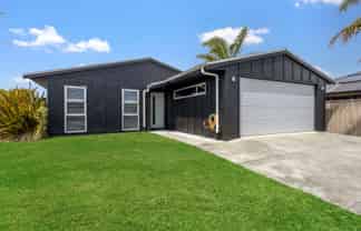 10 Gregory Grove, Clive