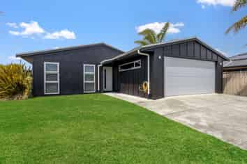 10 Gregory Grove, Clive