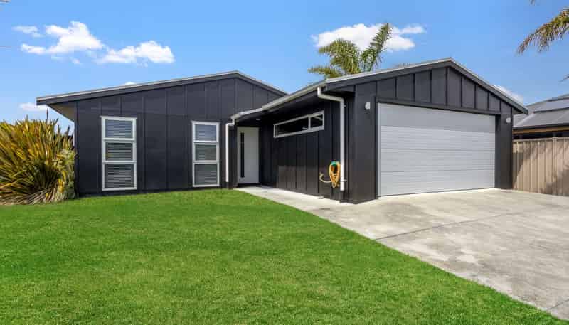 10 Gregory Grove, Clive