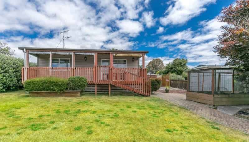 35A Acacia Crescent, Glenview