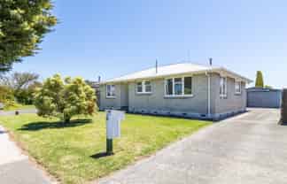 11 Cranby Crescent, Onekawa