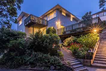 33 Volga Street, Island Bay