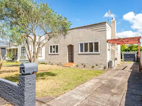 18 Seddon Street, Aramoho