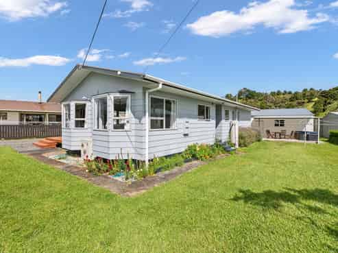 1 Belton Place, Hikurangi