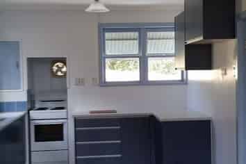 33A Hoskins Avenue, Hillsborough