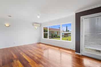 2/19 Dinglebank Road, Mount Wellington