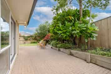 1/8 Tolben Place, Golflands