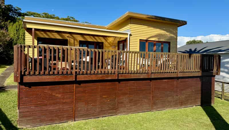 20A Government Road, Raglan