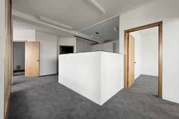 Professional Highland Park Office | 130 m2