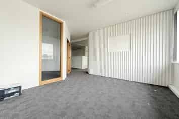 Professional Highland Park Office | 130 m2