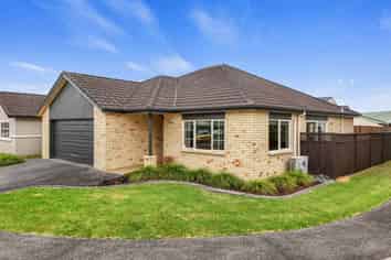 17 Espalier Drive, Henderson