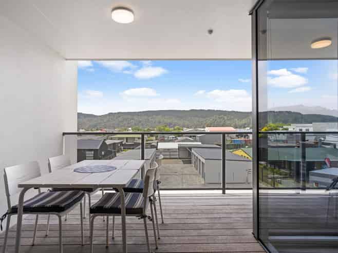 2E/105 Aickin Road, Whangamata