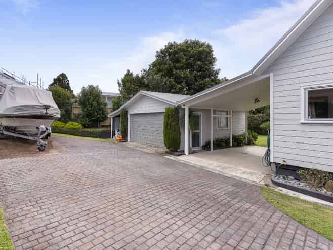 131 Durrant Drive, Whangamata