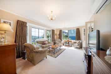 8 Makatote Grove, Churton Park