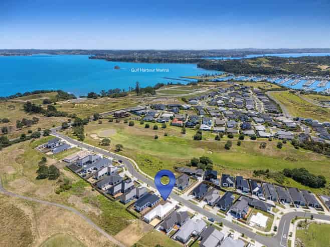 49 Ta Moko Drive, Gulf Harbour