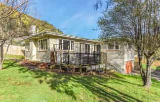 34 South Terrace, Picton