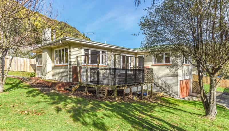 34 South Terrace, Picton