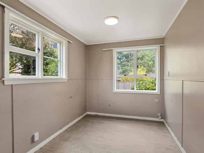 7 Hooker Avenue, Bryndwr