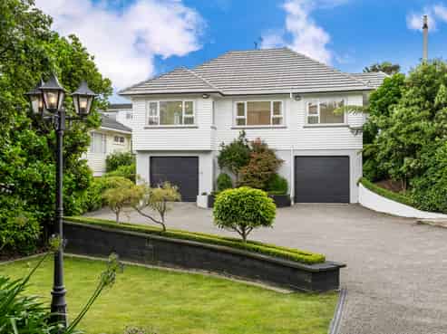 15 Bassett Road, Johnsonville