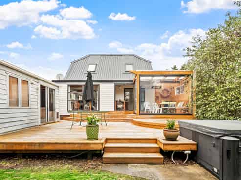 30A Holiday Road, Stanmore Bay