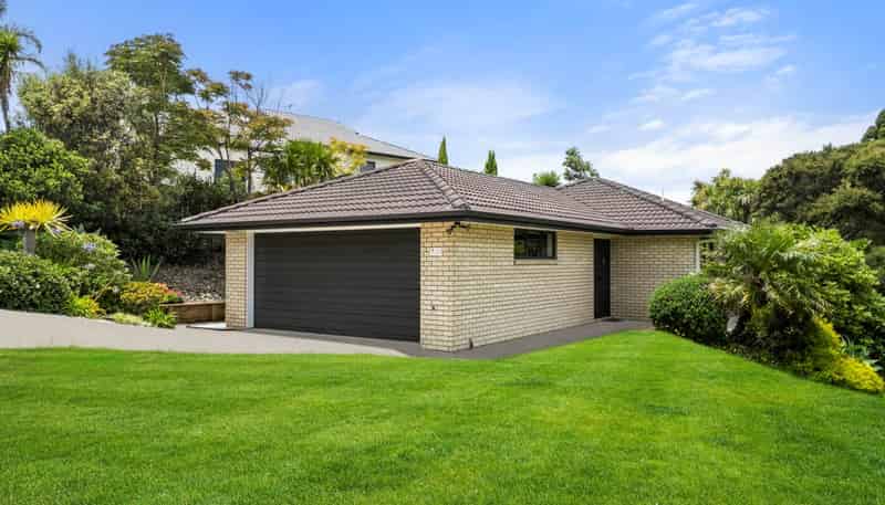 42 Savoy Road, Orewa