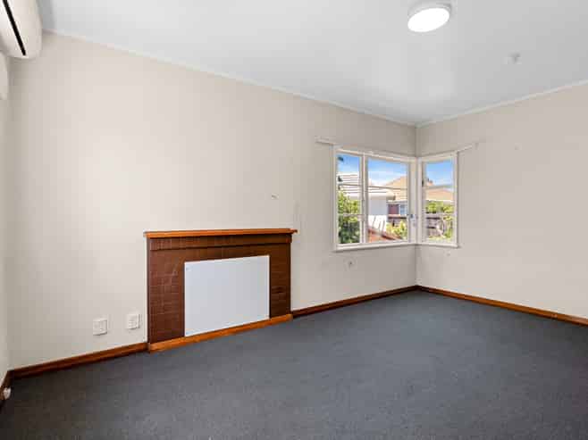 11 Bard Street, Somerfield