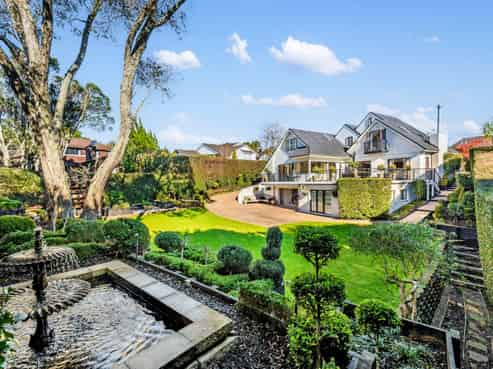 9 Wynsfield Garden, Saint Heliers